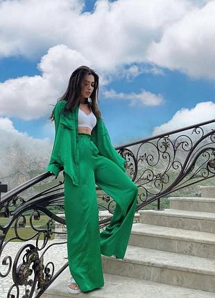 Шовковий костюм у піжамному стилі штани широкі палаццо і + сорочка жіночий базовий стильний зелений смарагдовий