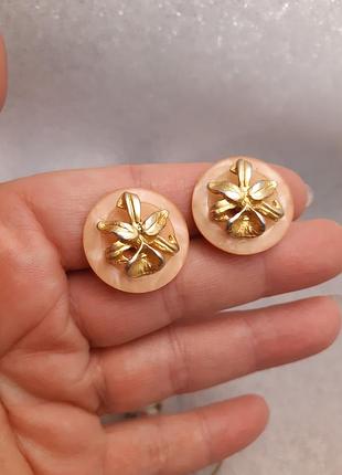 Клипсы орхидея металл, пластик, винтаж, немного потертость