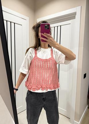 Вʼязаний рожевий топ