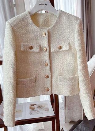 Жакет в силе chanel