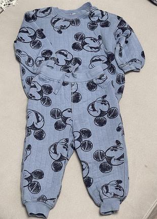 Крутезний костюм міккі