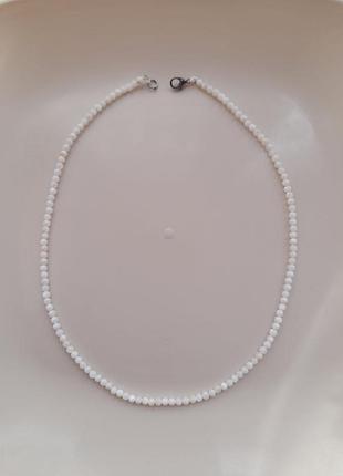 Бусы чокер из натурального перламутра базовые минималистичные