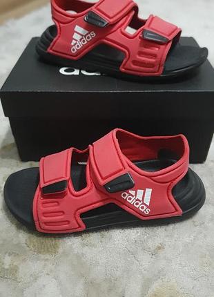 Детские босоножки adidas, 27 размер