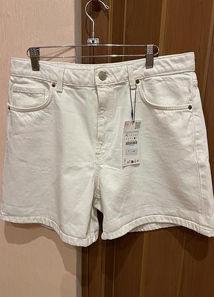 Шорты фирмы zara