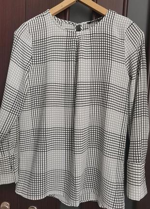 Блуза с длинным рукавом