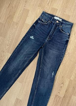 Джинси mom від stradivarius