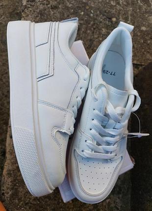 Кеди,кросівки шкіра 42 розмір