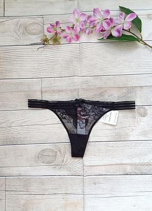 Трусики стринги тонг кружево hunkemoller sully he ll string