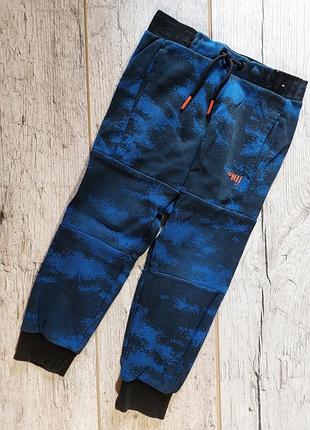Спортивные штаны для мальчика 4-5 года