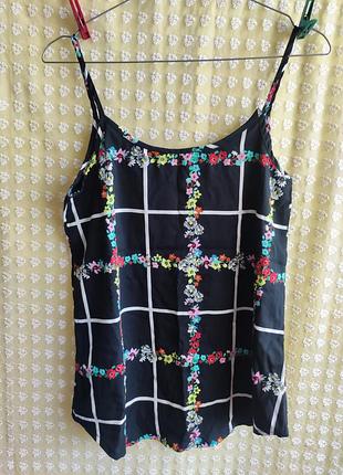 Легка майка на бретельках