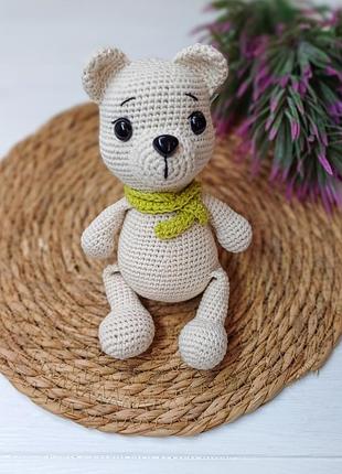 Ведмедик в шарфику