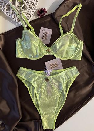 Комплект белья savage x fenty салатовый бюстгальтер 34с 38с трусики xs m xl