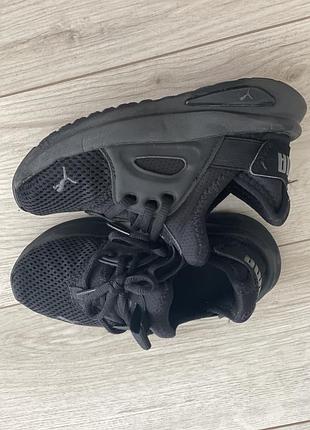 Оригінальні кросівки puma