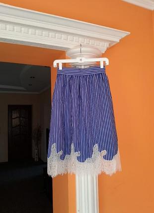 Юбка с кружевом