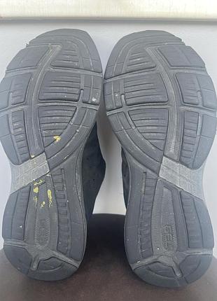 Asics 5
