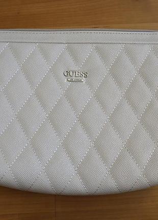 Содержимое косметичка guess новая оригинал