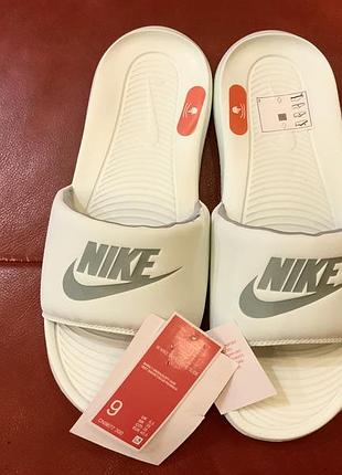 Шлёпанцы тапочки nike w nike victori one slide, р.40-41