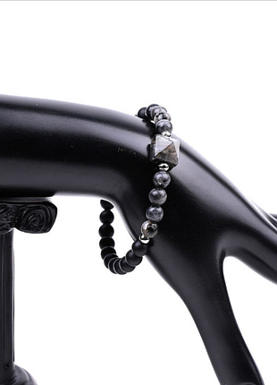 Браслет пирамидка лавовый камень лабрадорит