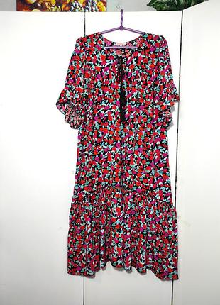 Великолепное платье свободного кроя