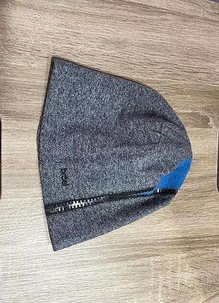 Весняна шапка