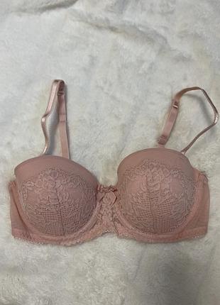 Бюстгальтер