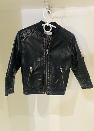 Шкіряна курточка на 2-3р.