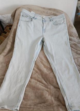 Джинсы, 48/50р, талия 100 -110, красиво тянется, длина 91, посадка 30, бедра 132см, стрейч, низ по кругу 36см
