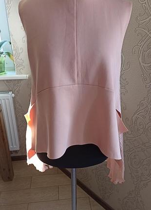 Блузка производства итальялии.