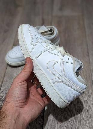 Кроссовки nike air jordan