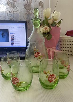 Набір графін зі стопками стакани