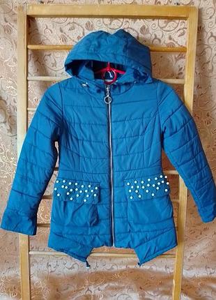 - курточка на осінь 124-138 в чудовому стані