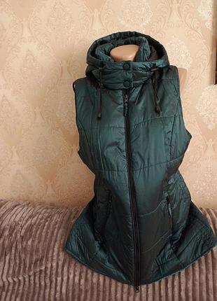 Женский жилет, размер-48-50 укр.