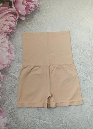 Коррекция фигуры, высокие утягивающие шорты