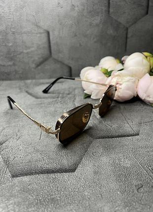 Сонцезахисні окуляри