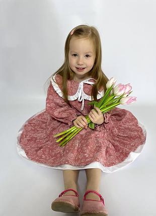 Нежное платье для девочки