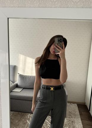 Топ з гарною спинкою