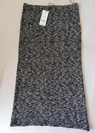 Красивая новая юбка из качественной трикотажной ткани