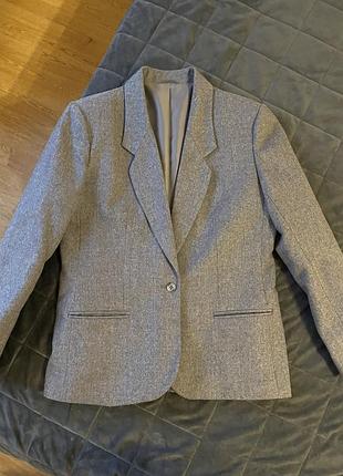 Пиджак 100% шерсть