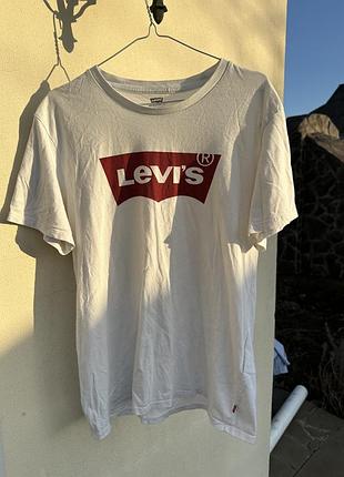 Футболка levi’s