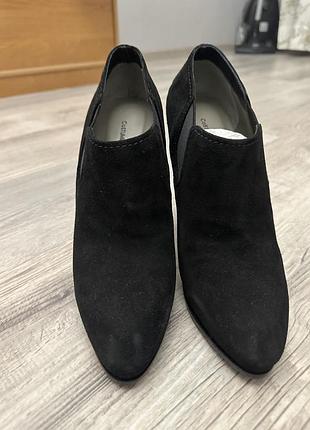 Ботинки туфлі