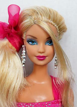Шарнирная кукла барби модница
