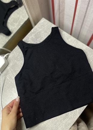 Топ спортивний