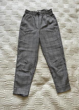 Продам весняні штани bershka