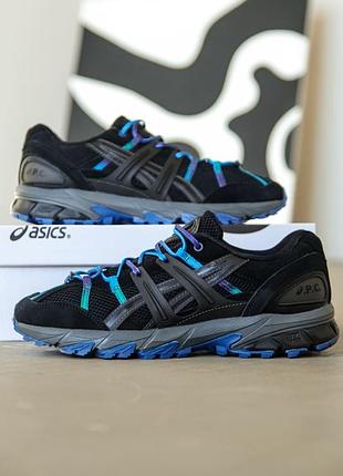 Чоловічі кросівки високої якості дуже гарно сидять на нозі дуже стильні щільний матеріал