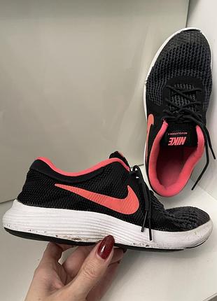 Кроссовки для девочки nike 35.5 размер