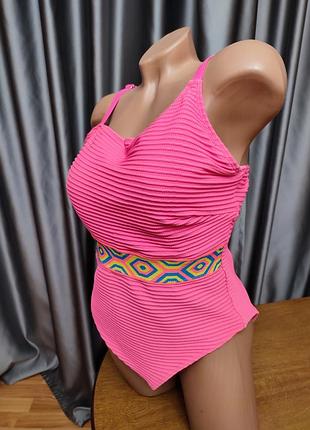 Роскошный купальник с утяжкой невероятной красоты