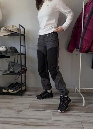 Haglofs штани жіночі чорні спортивні трекингові у похід трекінгові