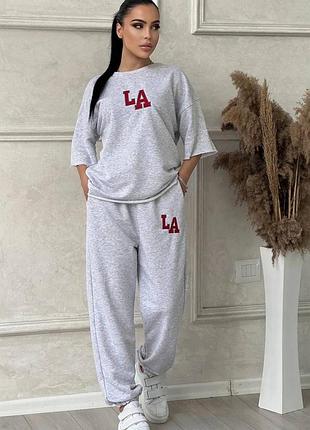 Костюм спортивный