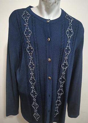 Светер ручної роботи