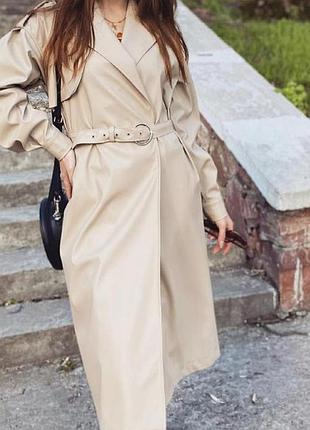 Тренч з екошкіри бежевий, жіночий плащ весняний